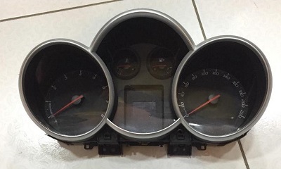 CHEVROLET CRUZE 1 6 BENZİNLİ ÇIKMA KİLOMETRE SAATİ OTOMATİK VİTES 95981270-3 RESİM